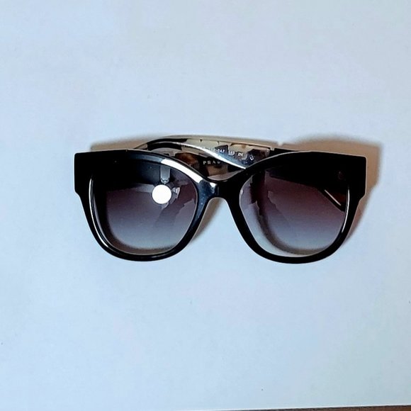 BRAND NEW / NEVER WORN Prada Sunglasses - Picture 3 of 5